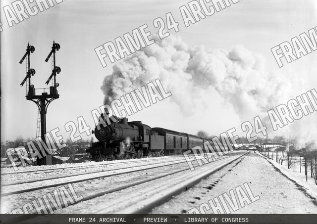 Pennsylvania Railroad : Locomotive PRR 2066, vintage black and white photograph